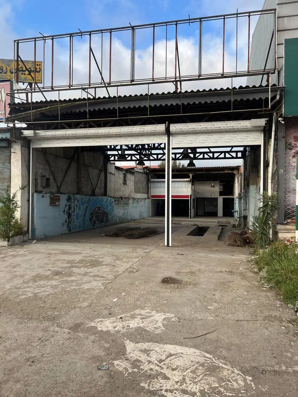 مغازه / تعمیرگاه / کارواش / انبار|اجارهٔ مغازه و غرفه|رشت, حومه رشت|دیوار