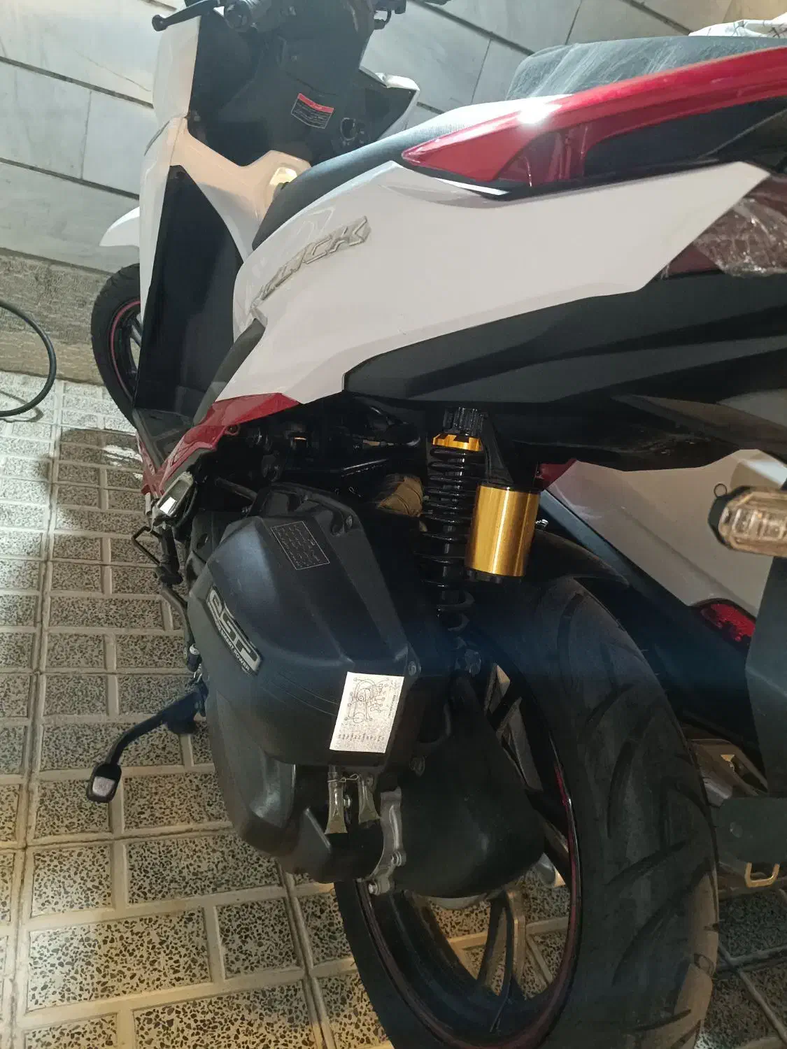 موتور طرح کلیک خشک صفر|موتورسیکلت|تهران, منیریه|دیوار