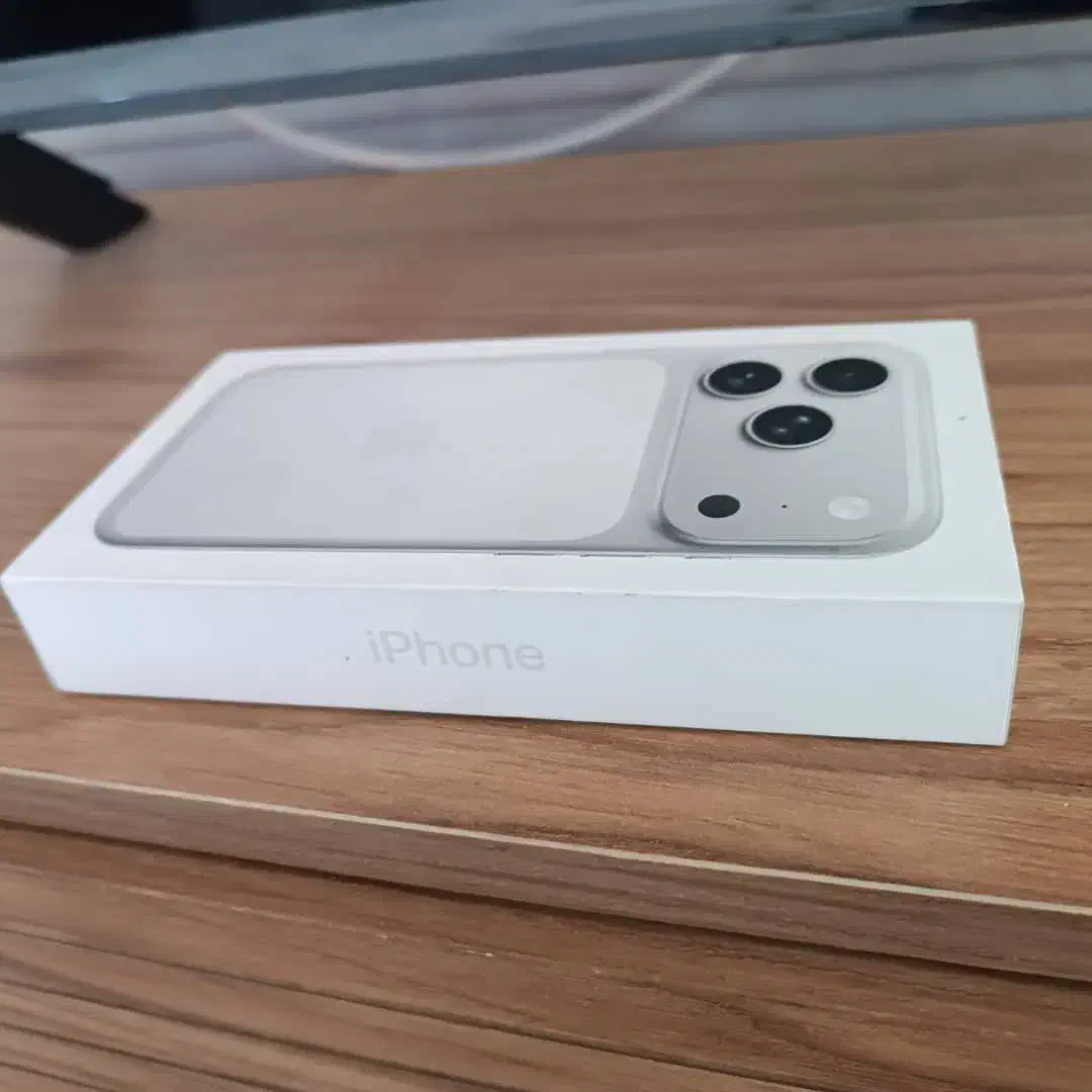 آیفون ۱۷  پرو نات اکتیو|موبایل|شیراز, وصال|دیوار