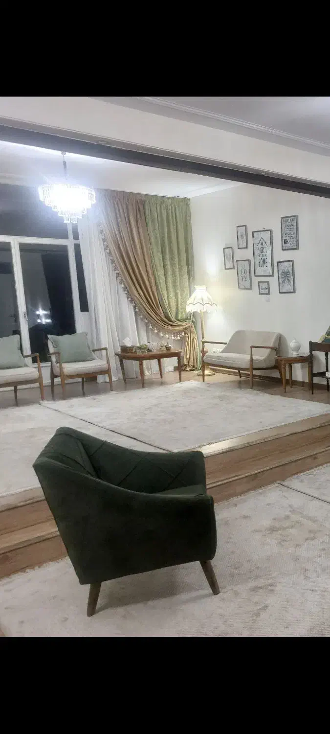 ۴ تکه دکور پرده مخمل (والان)۲ طرفه سالم ونو|پرده، رانر، رومیزی|تهران, پاسداران|دیوار