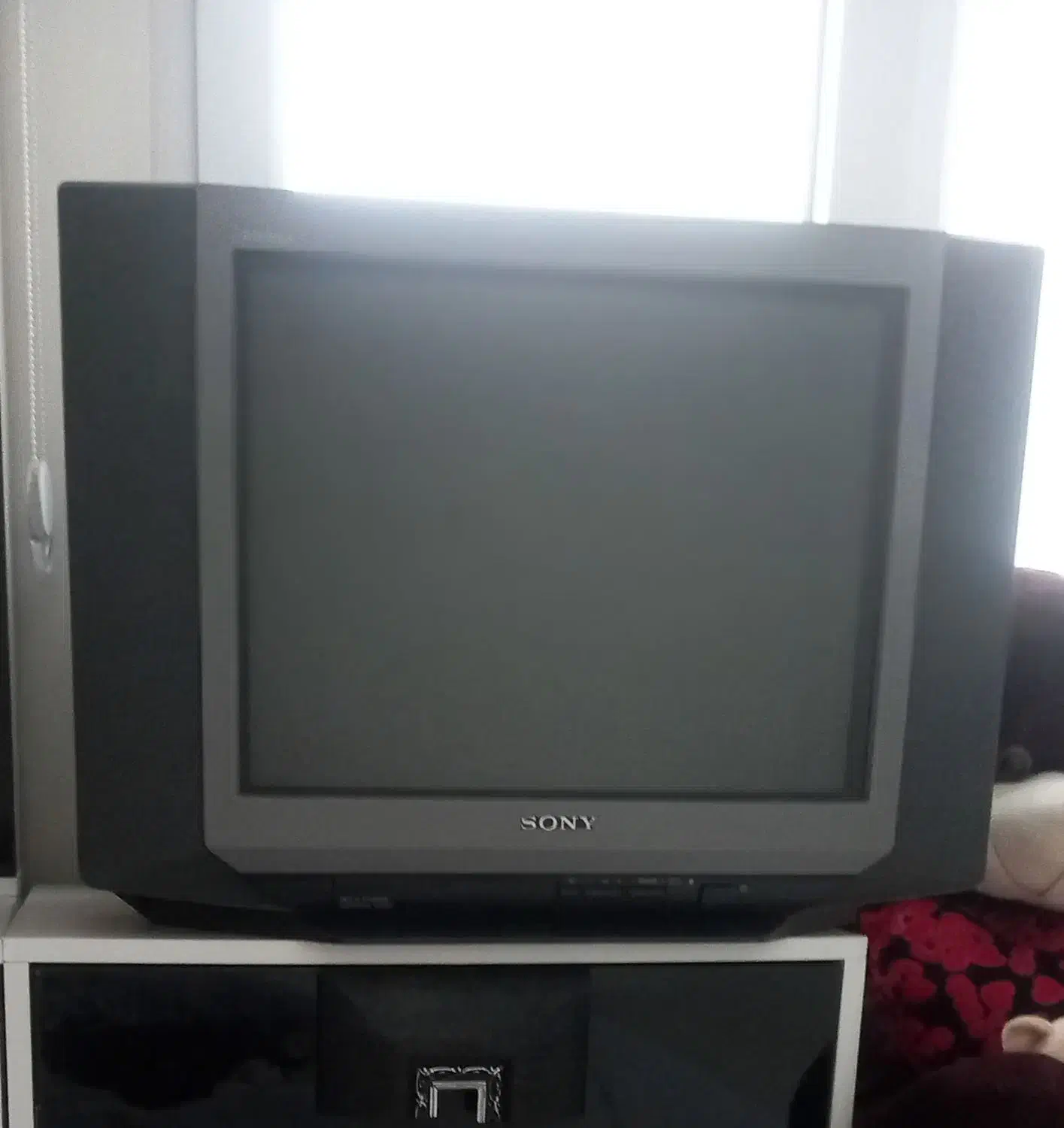 تلویزیون سونی ۲۰ اینچ کاملا سالم و در حد نو|تلویزیون و پروژکتور|تهران, جی|دیوار