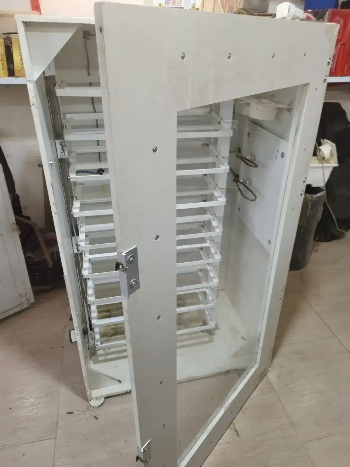 دستگاه جوجه کشی ۷۵۰ تایی دماوند،توضیحات.|لوازم جانبی حیوانات|بابل, |دیوار