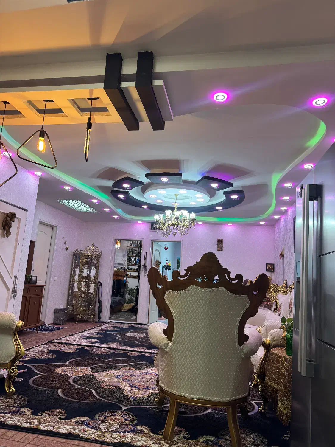 آپارتمان ۹۰متری تک واحدی دوخواب|فروش آپارتمان|رباطکریم, رباطکریم|دیوار