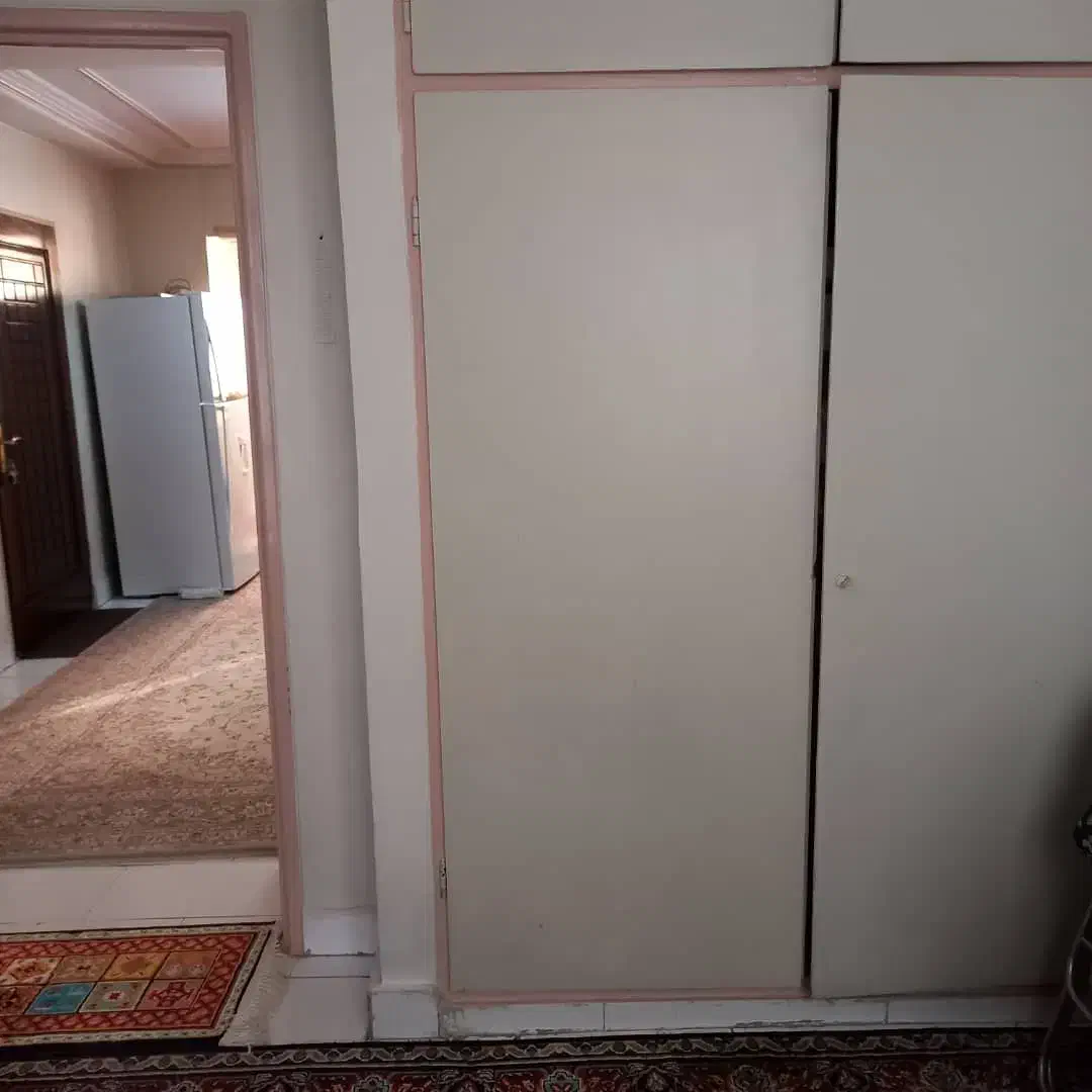 آپارتمان دوخوابه طبقه سوم برخیابان|اجارهٔ آپارتمان|تهران, سجاد|دیوار