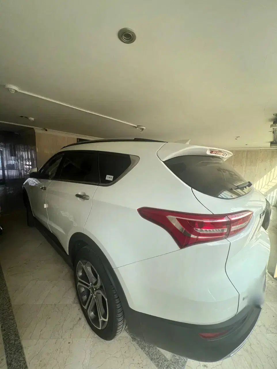 فیدلیتی ۱۴۰۲|خودرو سواری و وانت|اصفهان, آبشار|دیوار