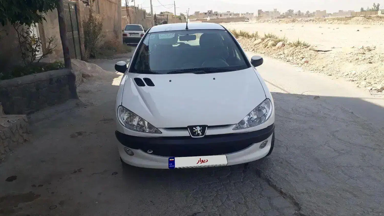 ماشین ۲۰۶ مدل ۹۴ در حدتیپ ۲|خودرو سواری و وانت|فیروزآباد (فارس), |دیوار