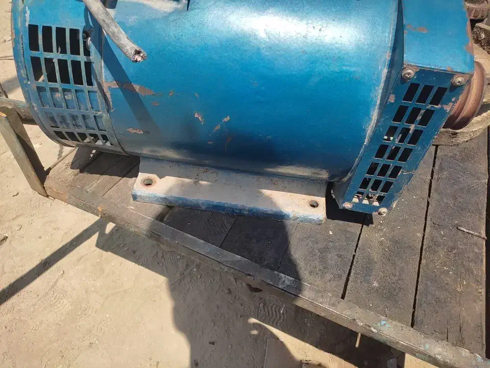 موتور دیزل هاتس ژنراتور برق سه فاز هفت نیم سه فاز|ماشین‌آلات صنعتی|چهاردانگه (تهران), |دیوار