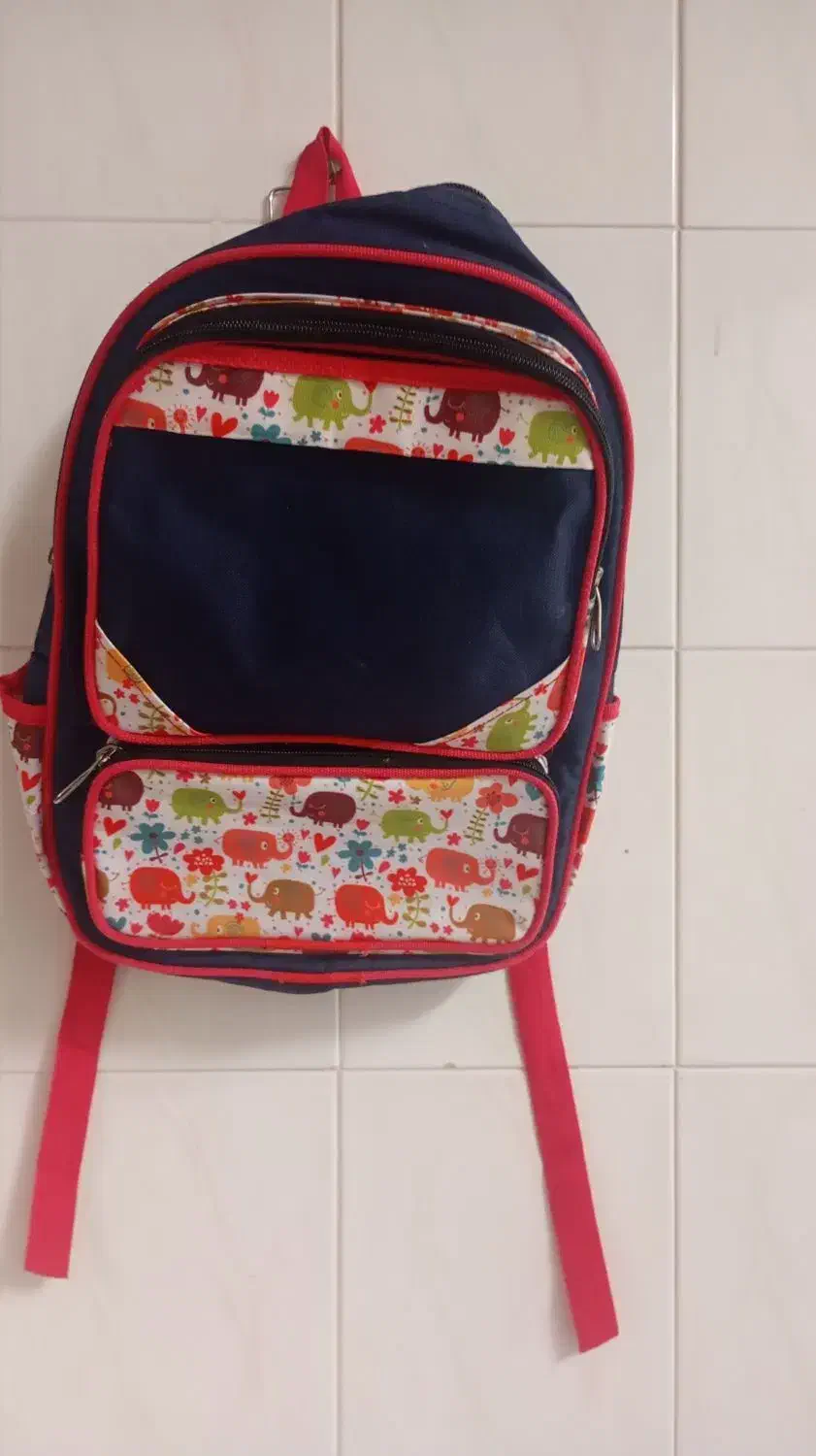 انواع کیف ها مجلسی وغیره|کیف، کفش، کمربند|نجف‌آباد, پادگان|دیوار