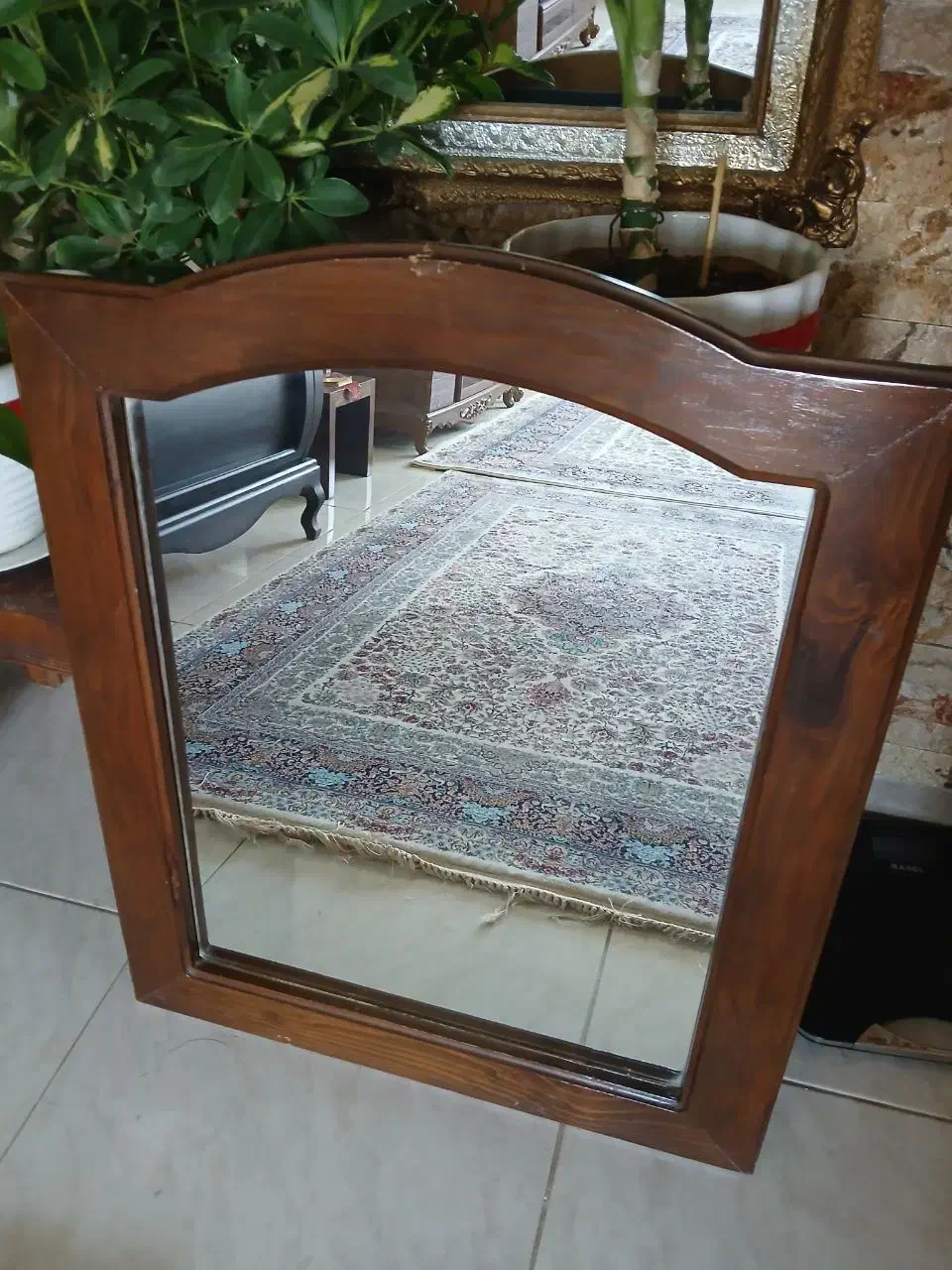 آینه بزرگ سالم|آینه|اندیشه, اندیشه فاز ۴|دیوار