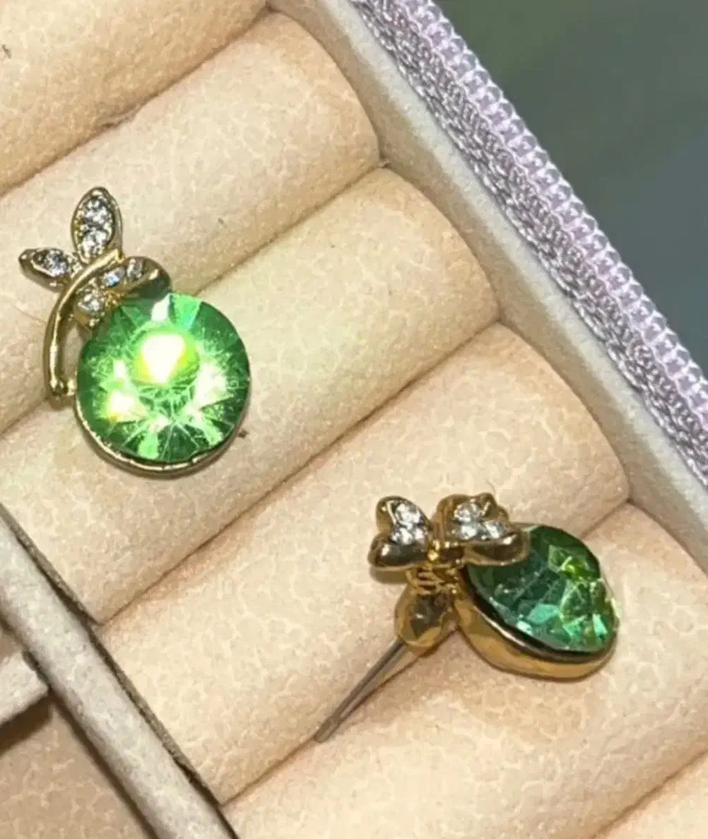 گوشواره‌های رنگ ثابت ترک|بدلیجات|تهران, چیذر|دیوار