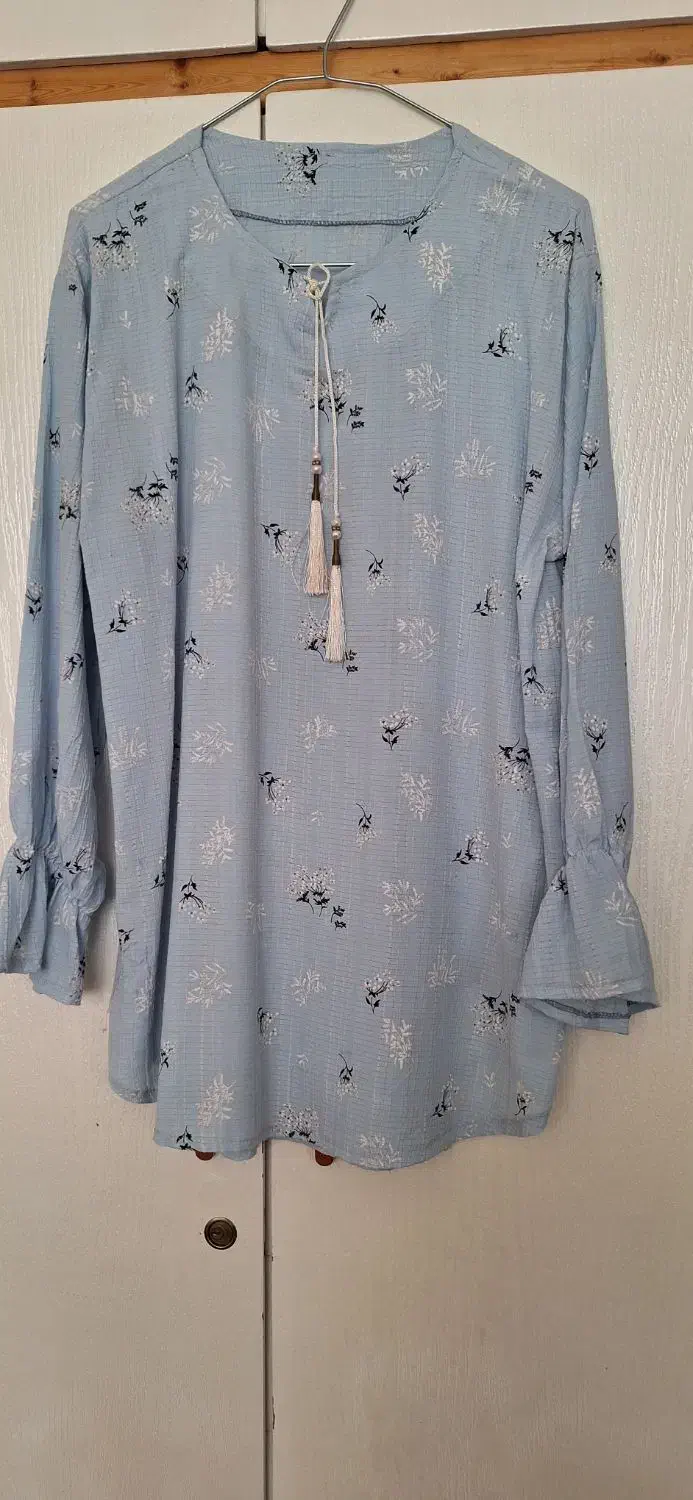 لباس پاییزی|لباس|میانه, |دیوار