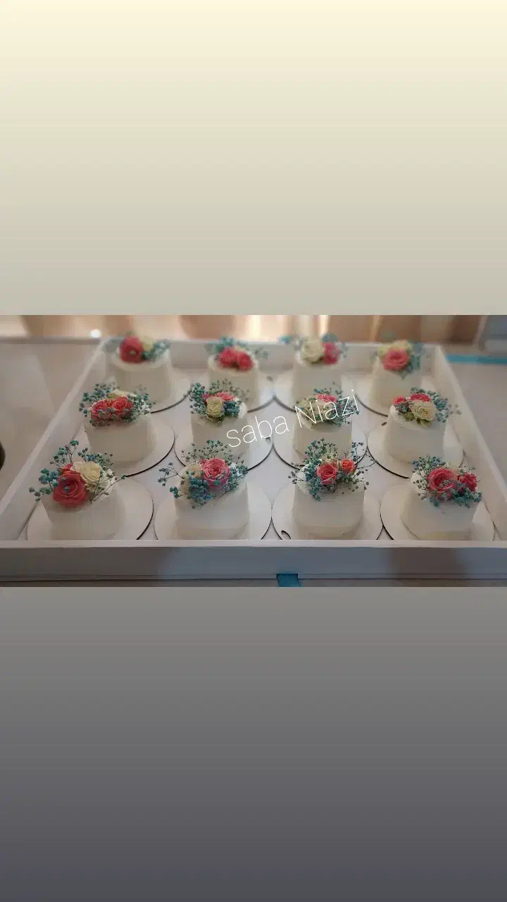 ثبت سفارش انواع کیک مراسم عقد و شیرینی|خدمات پذیرایی، مراسم|خرمآباد, |دیوار