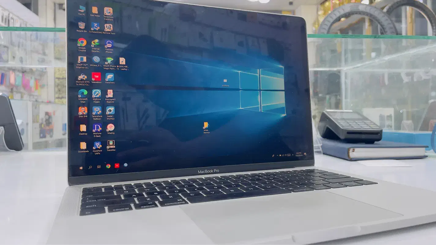 مک بوک پرو|رایانه همراه|بندرعباس, |دیوار