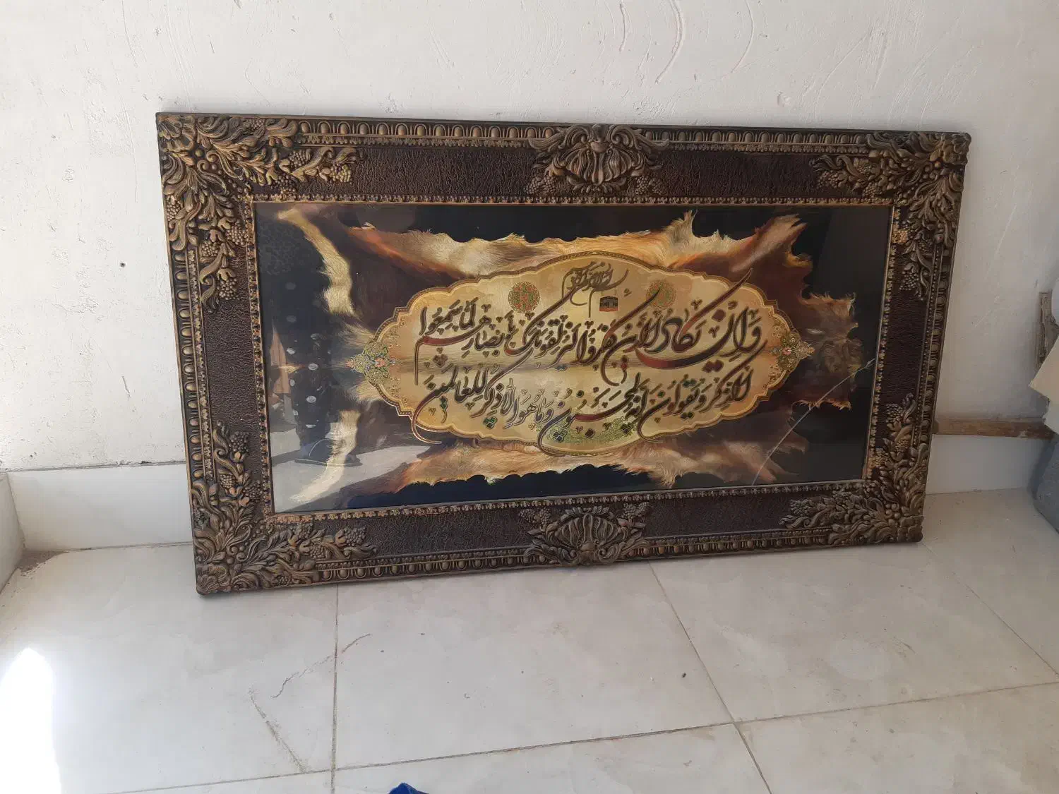 ۲عدد گل یک عددقاب. وساعت|ساعت دیواری و تزئینی|شیراز, شهرک قمشه|دیوار