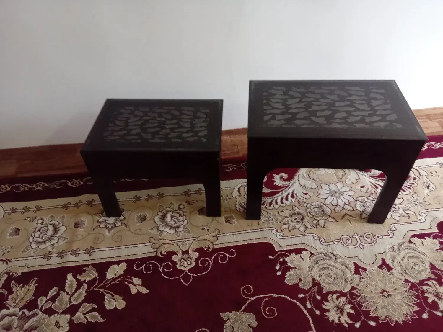 جلومبلی درحدنو همرا با عسلی|مبلمان خانگی و میز عسلی|بهشهر, |دیوار