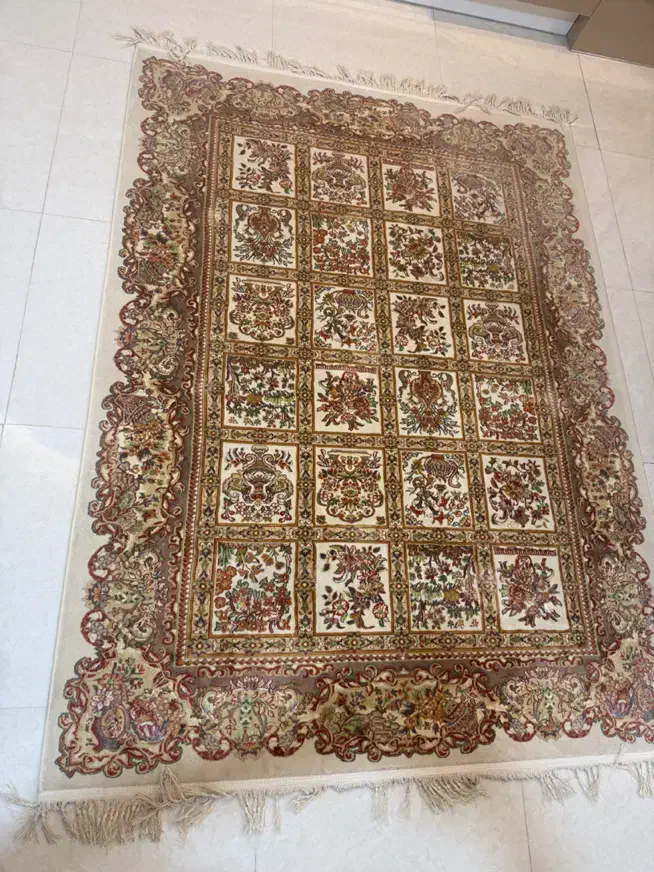 فرش به همره کناره ها|فرش|آمل, |دیوار