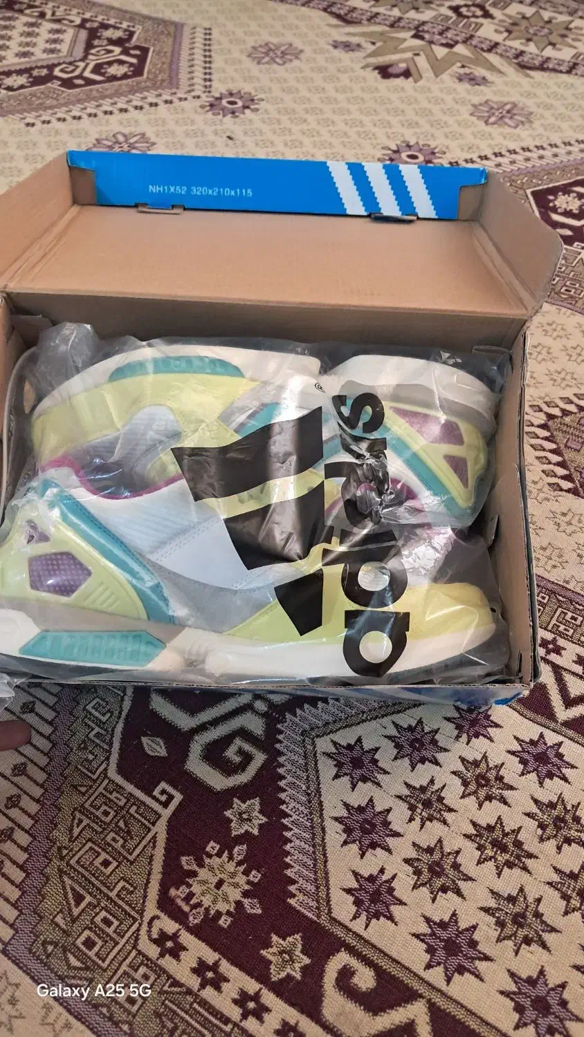 لیمویی ویتنام|کیف، کفش، کمربند|وحیدیه, |دیوار