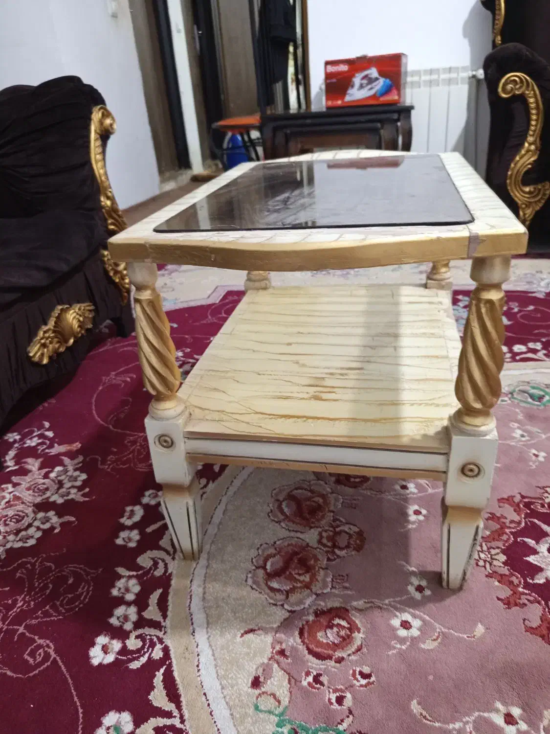 میز تمیز و سالم|مبلمان خانگی و میز عسلی|گلبهار, شهر جدید گلبهار|دیوار