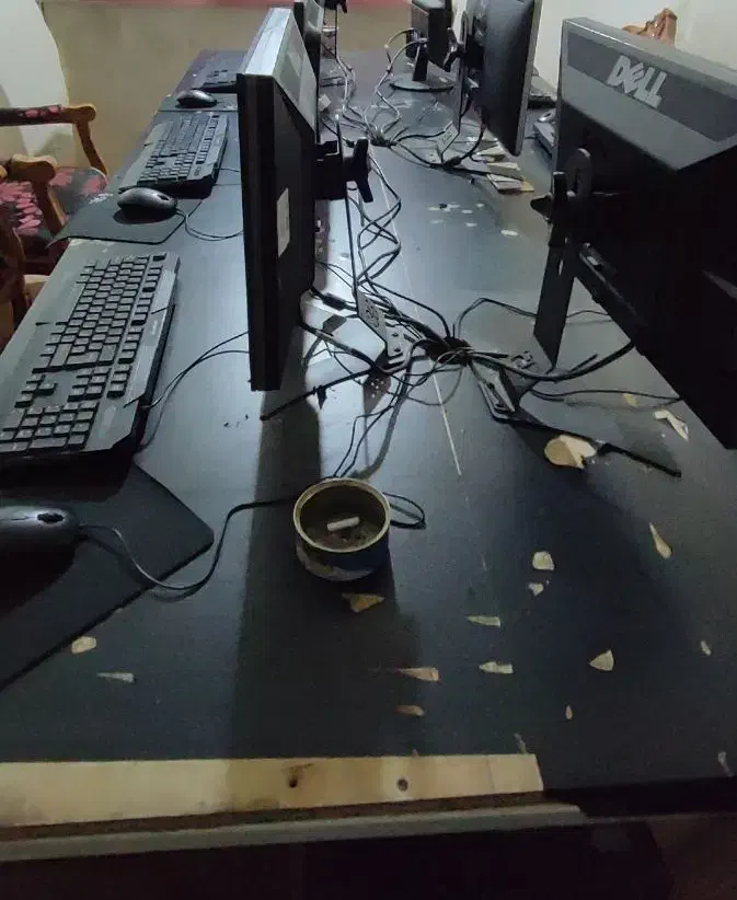 میز ساده|دفتر کار|اردبیل, |دیوار