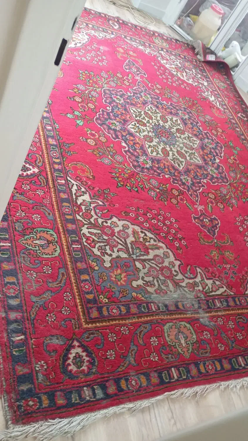 یک عدد فرش دستی 9متری و یک عدد فرش ماشینی 6متری|فرش|تهران, علیآباد|دیوار