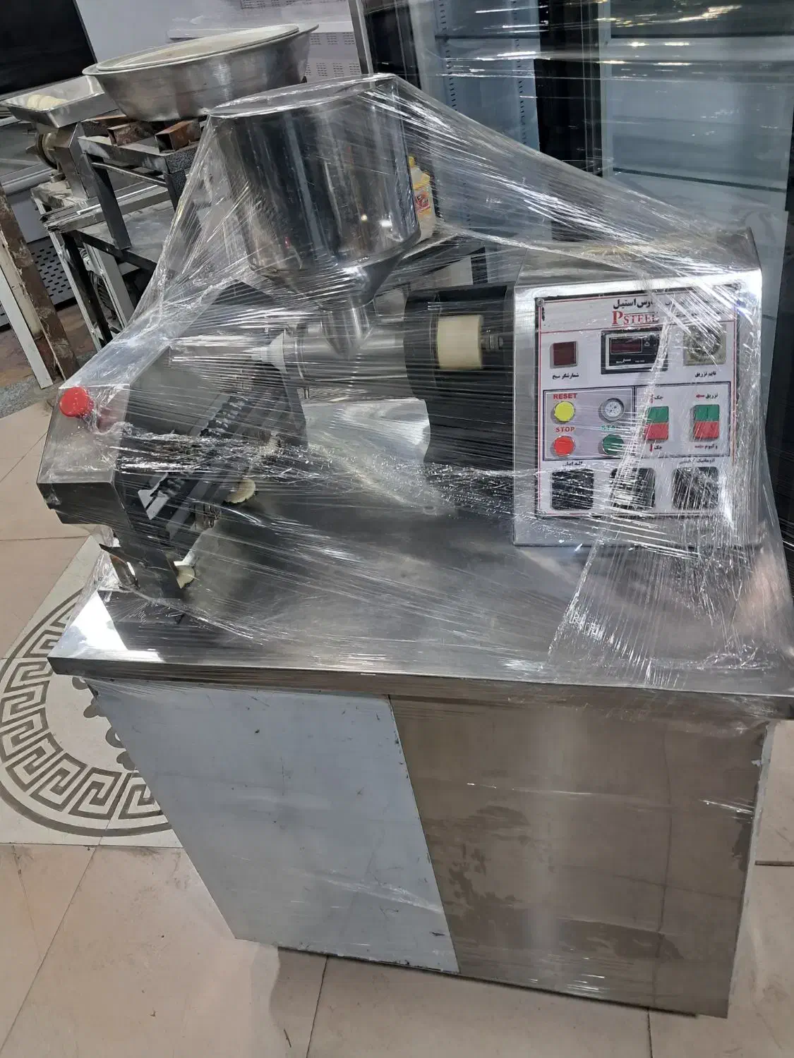 دستگاه  سیخ گیر کباب زن کوبیده زن مشابه اکبند|فروشگاه و مغازه|تهران, صد دستگاه|دیوار