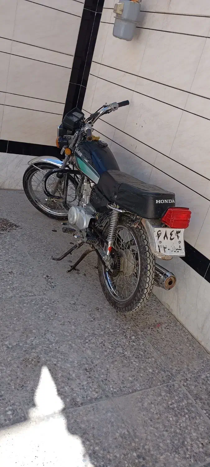 موتور مدل ۸۴|موتورسیکلت|مرودشت, رامجرد یک|دیوار