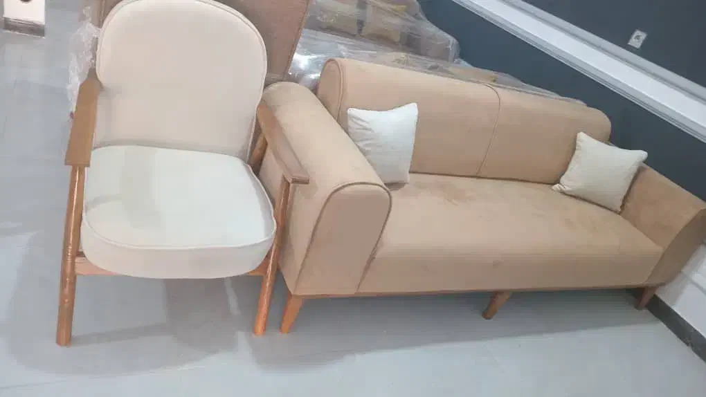 مبل ۸ نفره آف خورده باقیمت استثنائی|مبلمان خانگی و میز عسلی|مشکیندشت, |دیوار