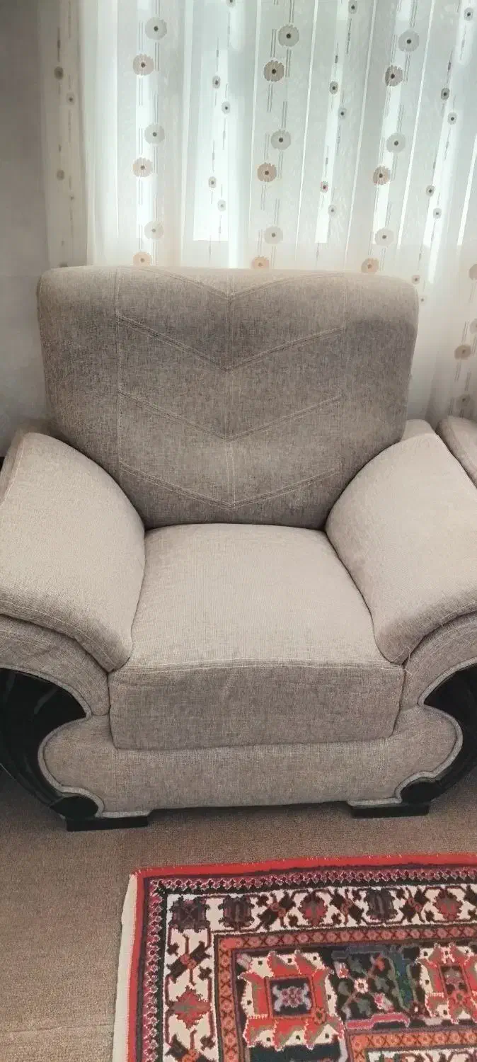 مبل ۷ نفره|مبلمان خانگی و میز عسلی|شاهینشهر, شهرک ردانی پور|دیوار