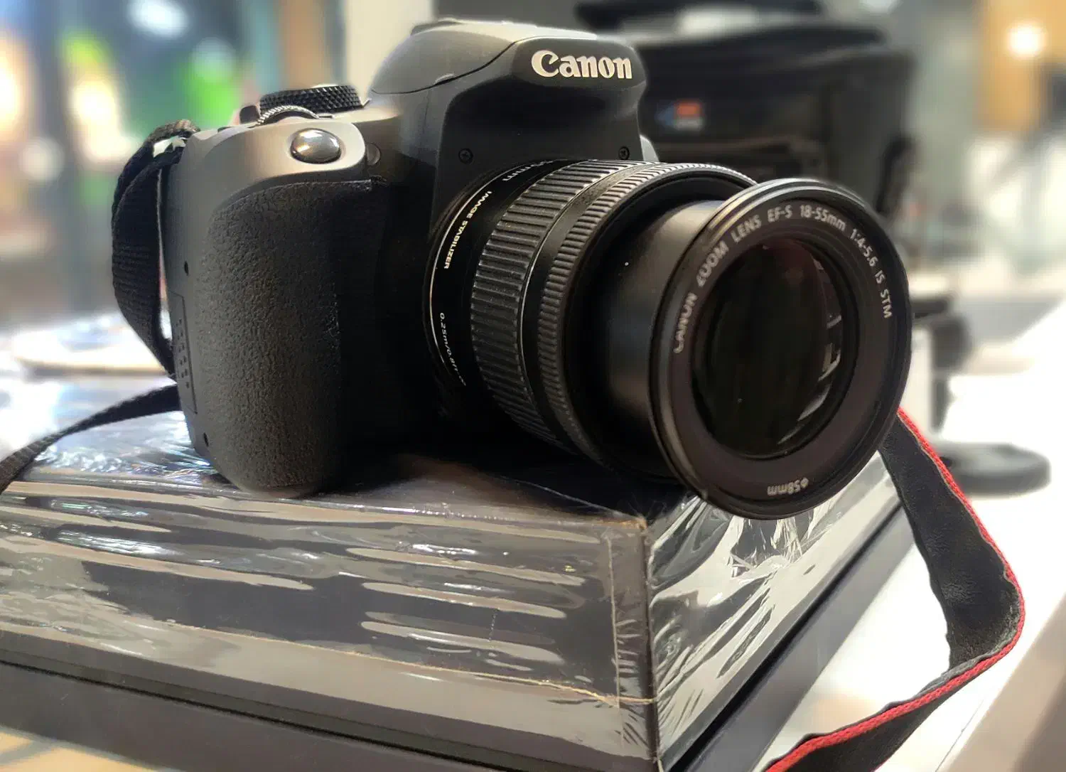 دوربین حرفه‌ای Canon EOS 850D|دوربین عکاسی و فیلم‌برداری|کرج, شهرک اوج|دیوار