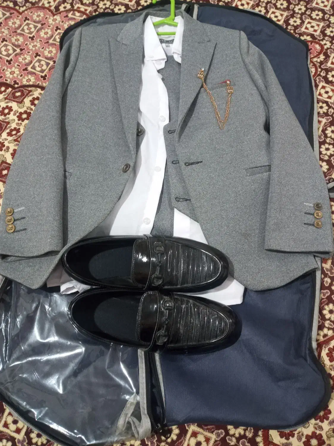 بچه گانه|کفش و لباس بچه|اردبیل, |دیوار