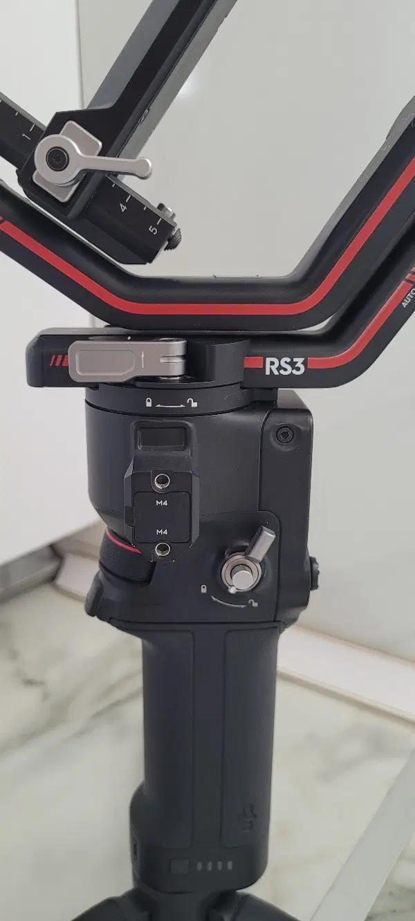 گیمبال DJI Robin rs3 pro|دوربین عکاسی و فیلم‌برداری|همدان, |دیوار
