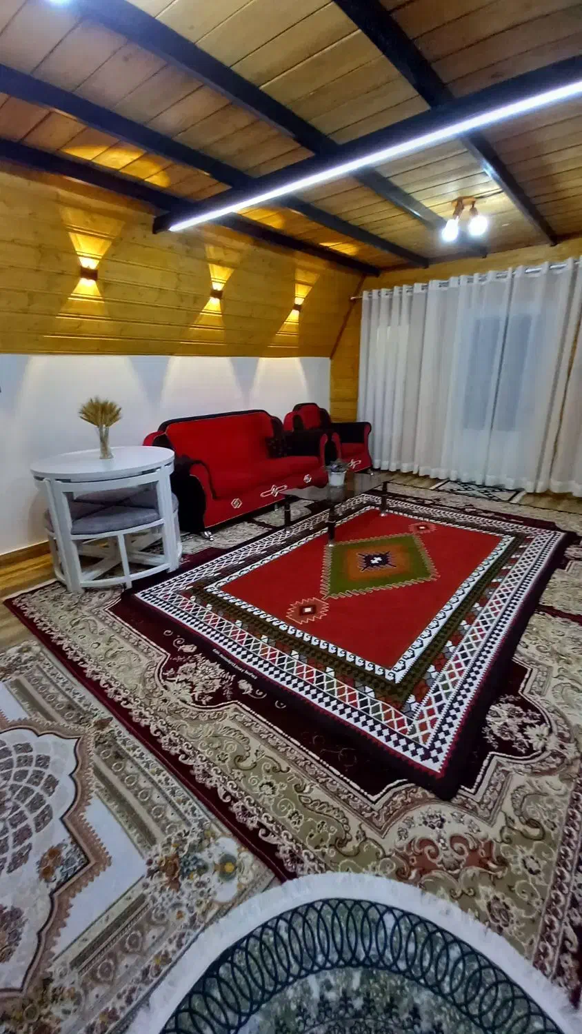 کلبه سوئیسی آرامش اجاره ای|اجارهٔ کوتاه‌مدت آپارتمان و سوئیت|شاندرمن, |دیوار