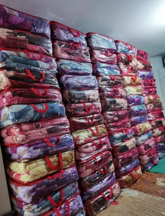 پتو خارجی|رختخواب، بالش، پتو|خرمآباد, |دیوار