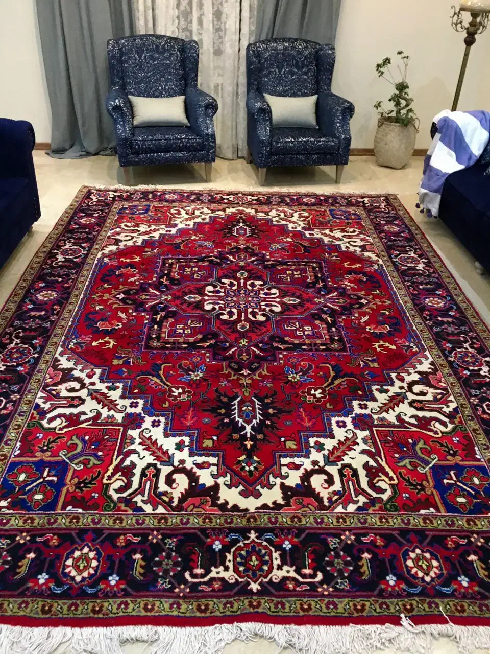 انواع فرش های دستبافت هریس تبریز در سایز های مختلف|فرش|تهران, بازار|دیوار