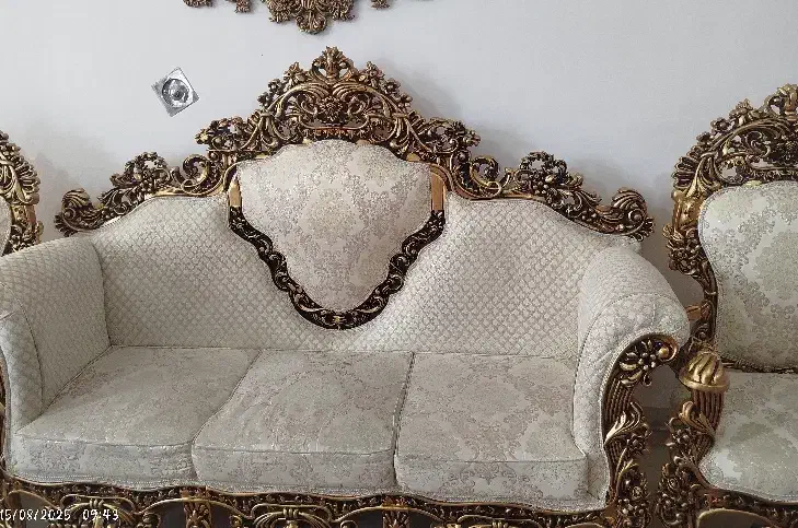 مبل سلطنتی ۹ نفره|مبلمان خانگی و میز عسلی|خوی, |دیوار