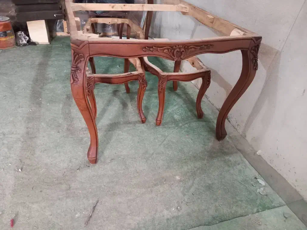 کوئین فرانسوی|میز و صندلی غذاخوری|رشت, پاستوریزه|دیوار