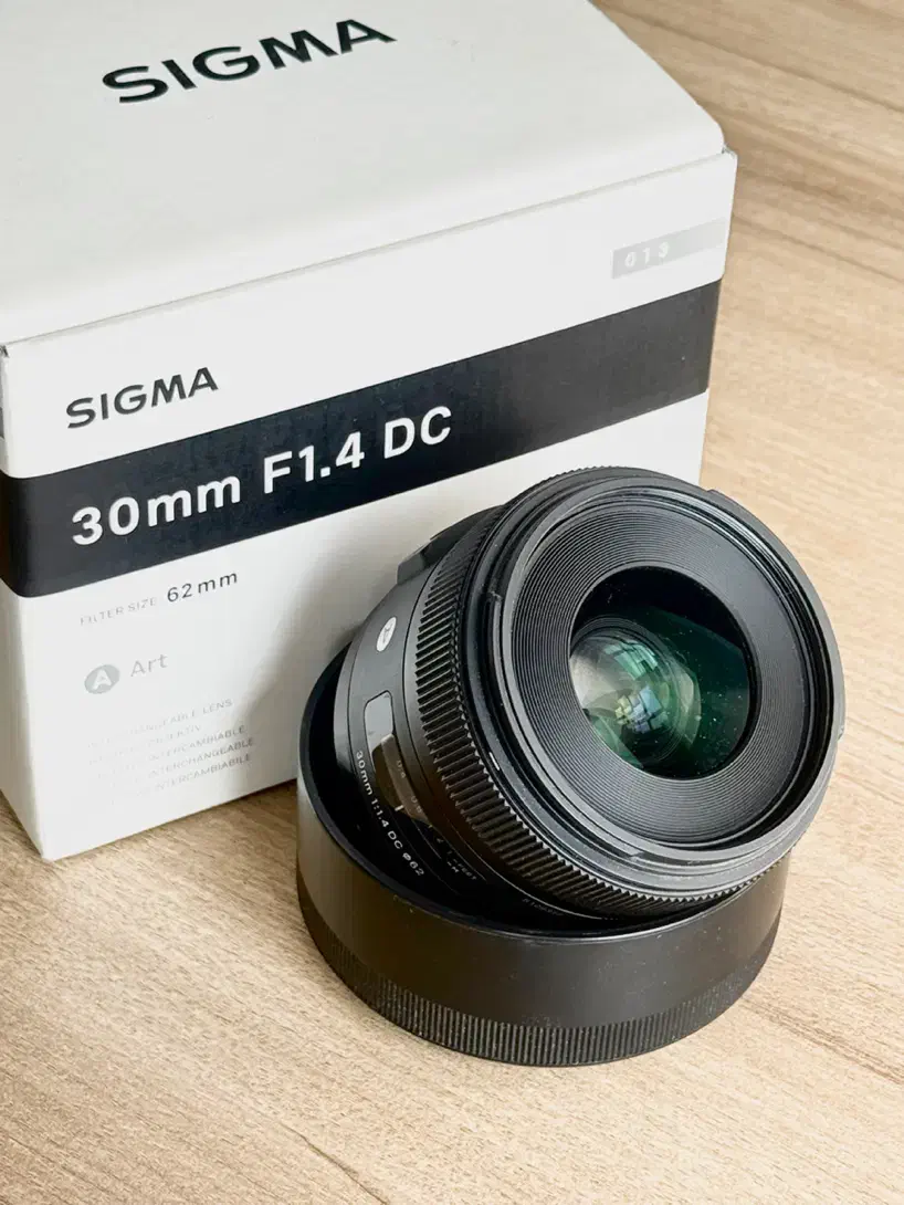 لنز Sigma 30mm f/1.4 DC HSM Art برای نیکون|دوربین عکاسی و فیلم‌برداری|تهران, ظفر|دیوار