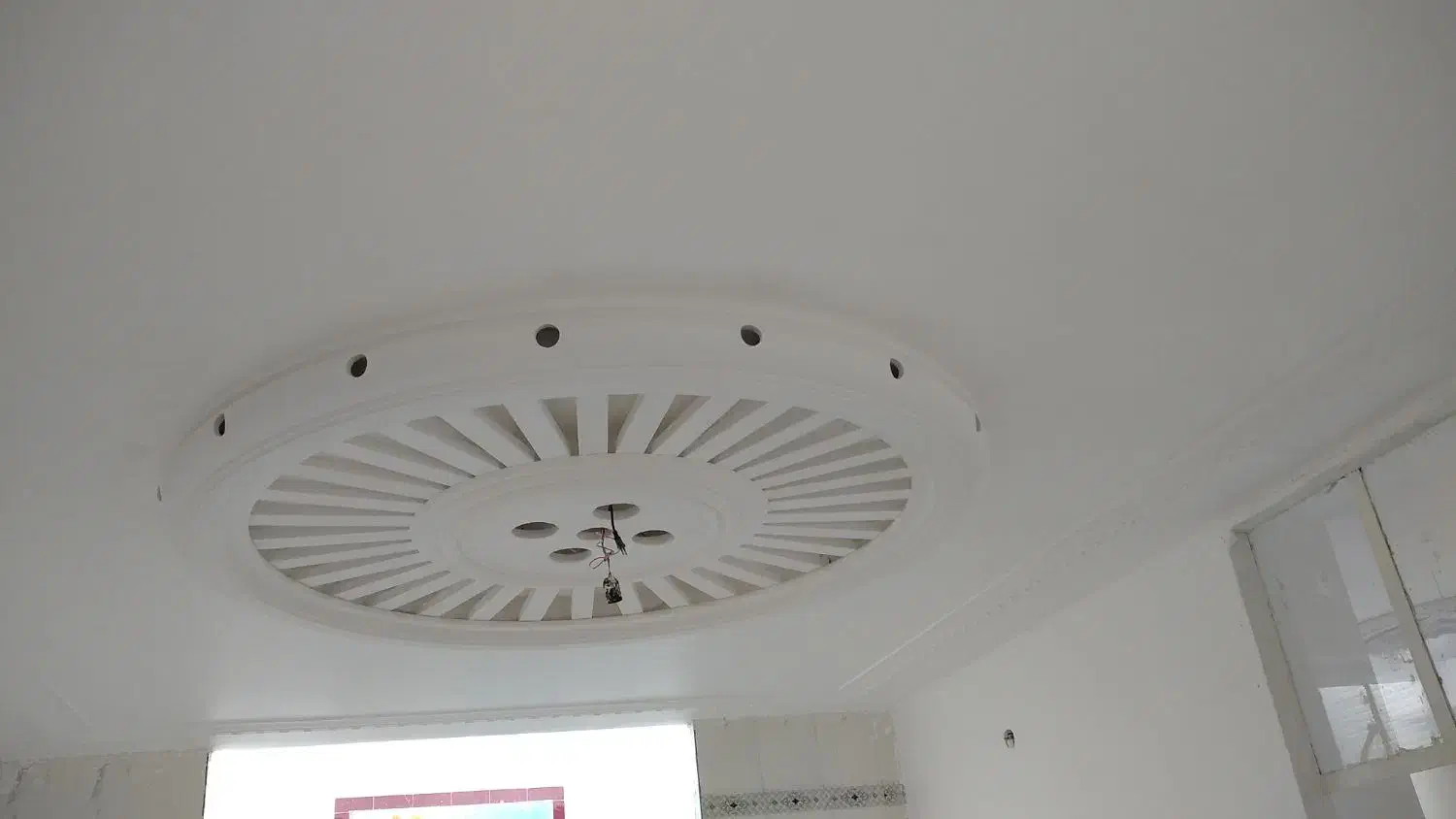 گچ کاری|استخدام معماری، عمران و ساختمانی|مرودشت, نقش رستم|دیوار