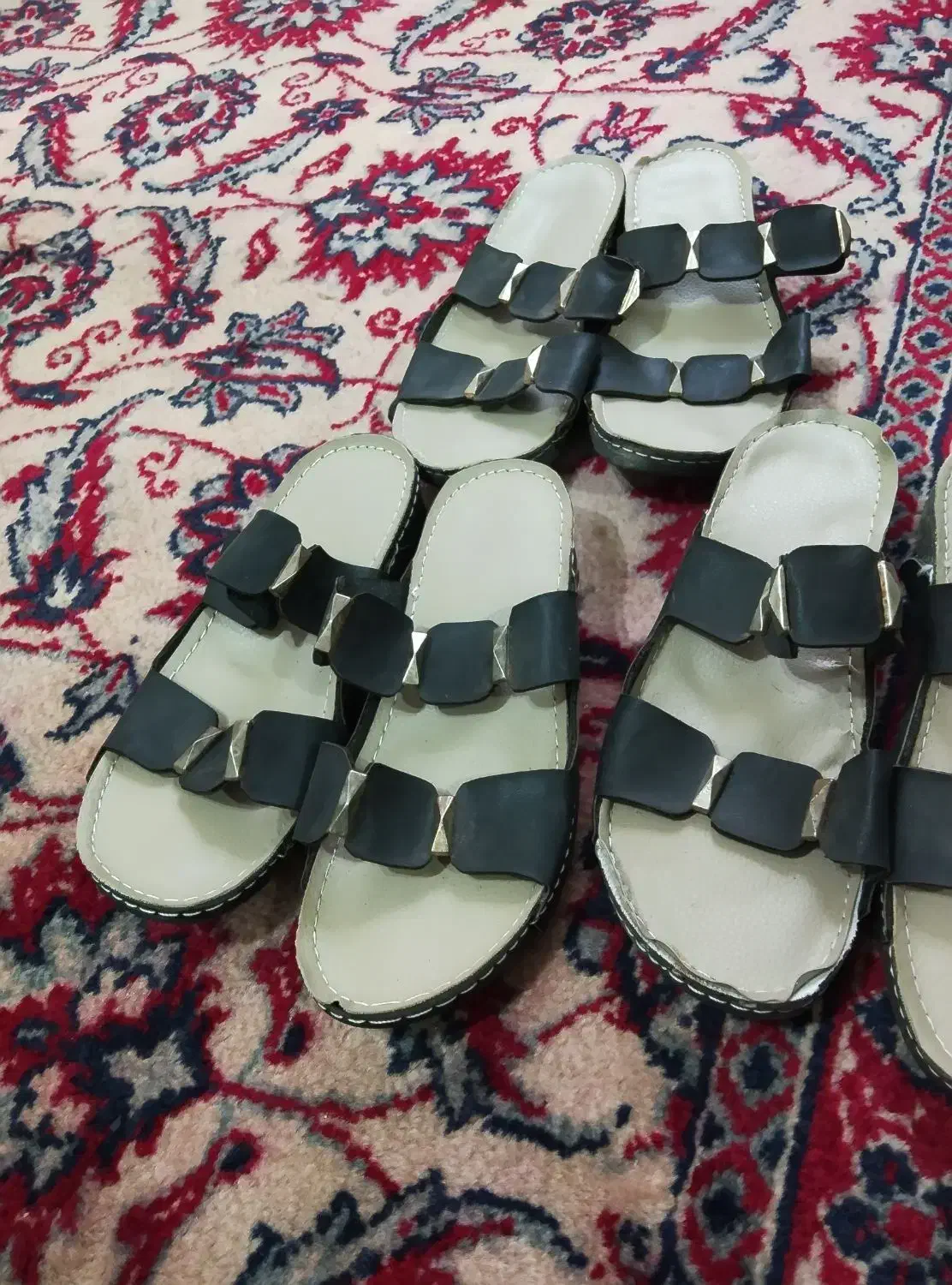 ۴جفت دمپایی نو|کیف، کفش، کمربند|بناب, |دیوار