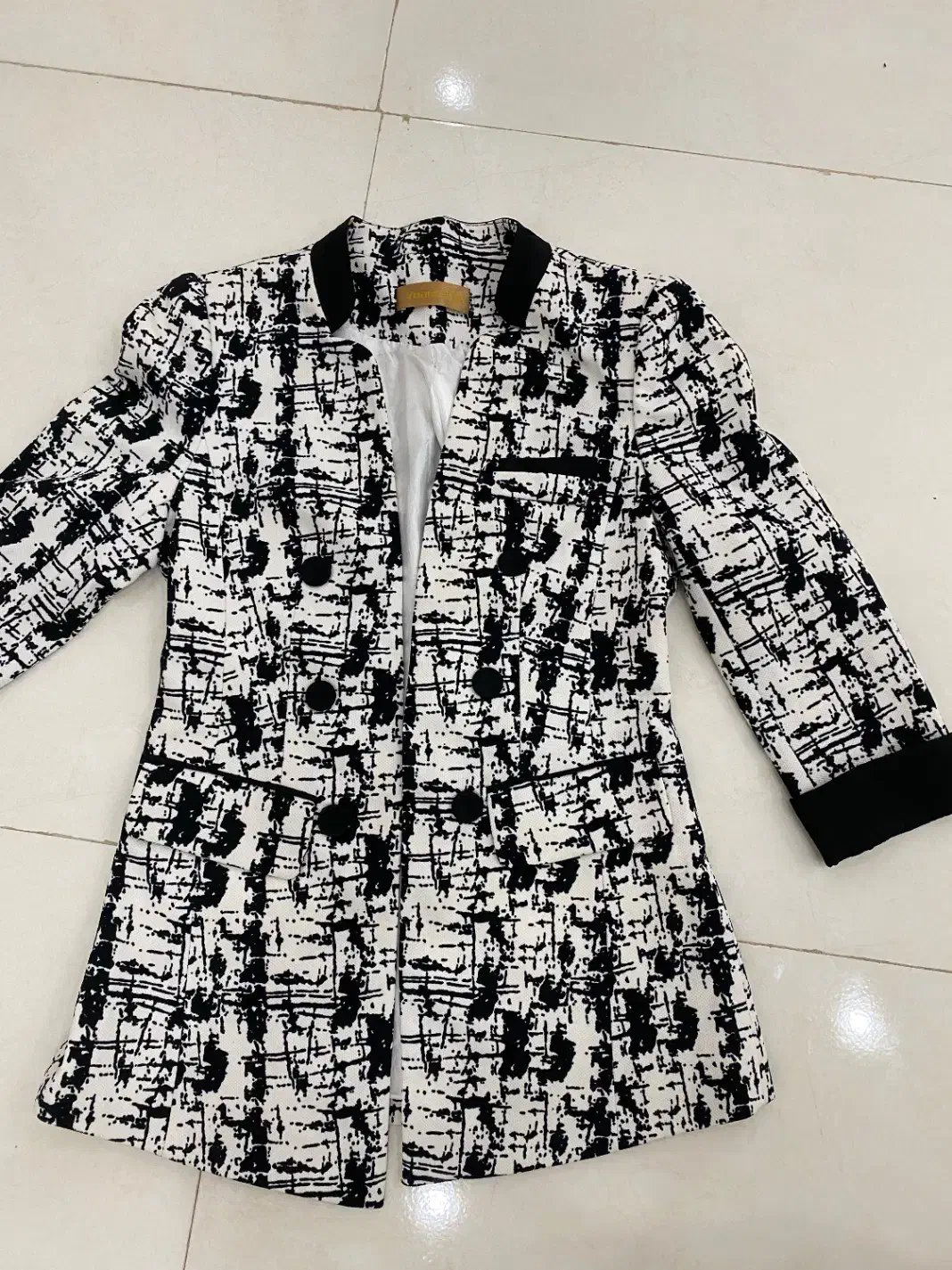 چند مدل لباس در حد نو|لباس|گلستان (تهران), |دیوار