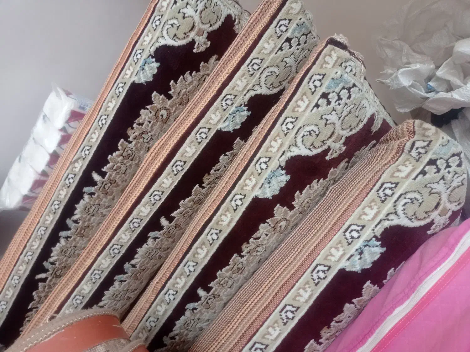 پشتی|پشتی|سبزوار, توحیدشهر|دیوار