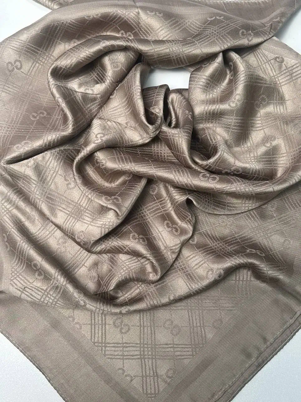 کالکشن روز مادر - روسری ژاکارد devora|لباس|تربتحیدریه, کاشانی|دیوار