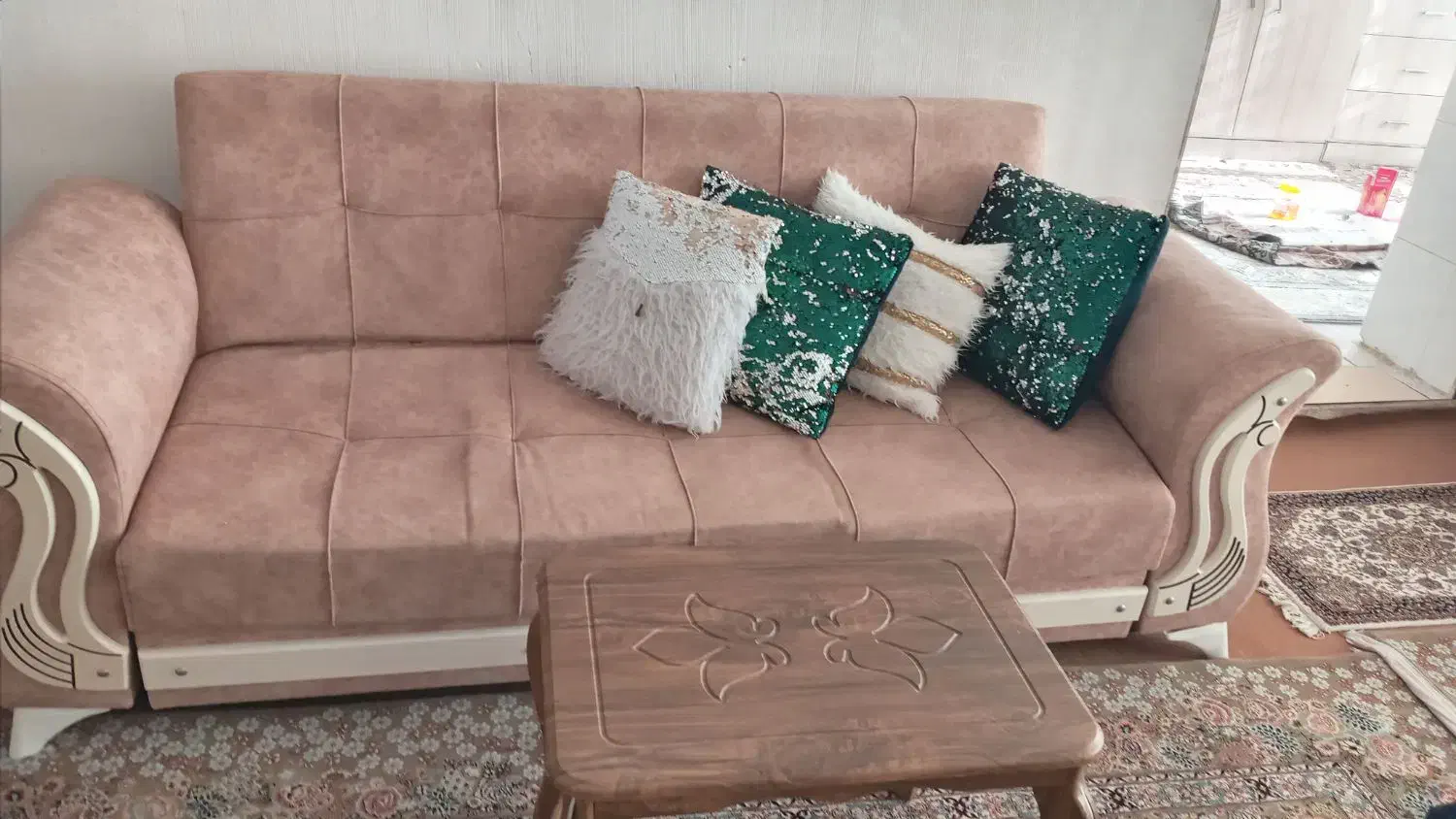 یک دست مبل نشیمن راحت وبادوام|مبلمان خانگی و میز عسلی|مهاباد (آذربایجان غربی), |دیوار