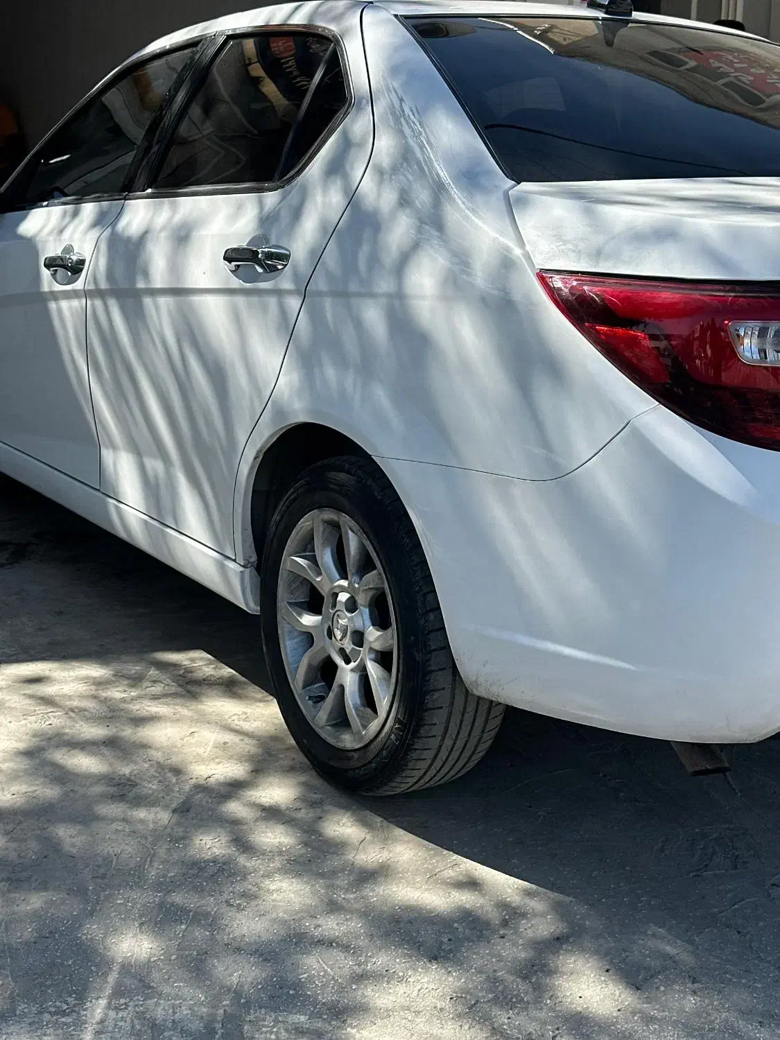 دنا پلاس توربو اتوماتیک|خودرو سواری و وانت|بروجرد, |دیوار