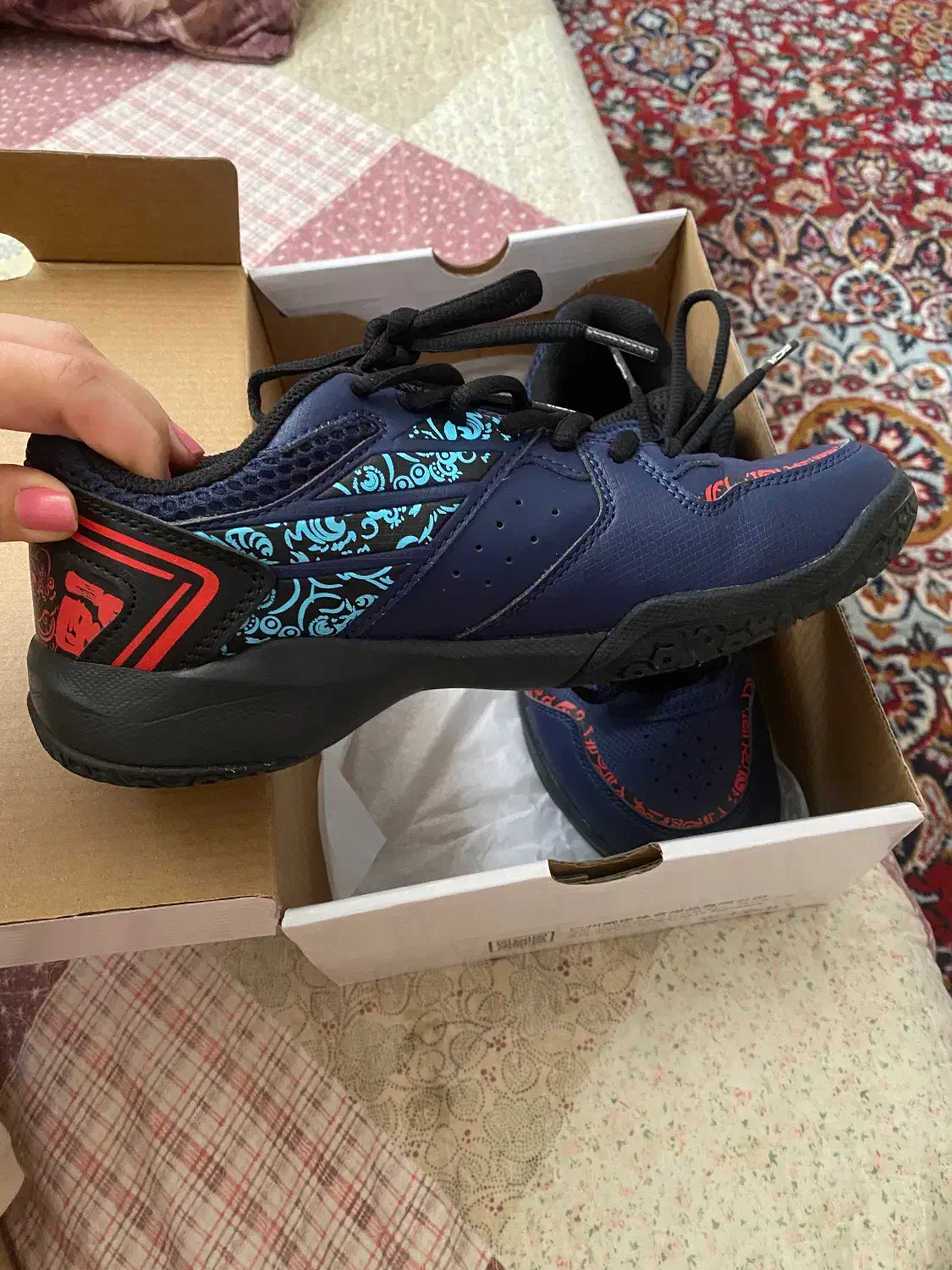 کفش بدمینتون|کیف، کفش، کمربند|تفرش, |دیوار