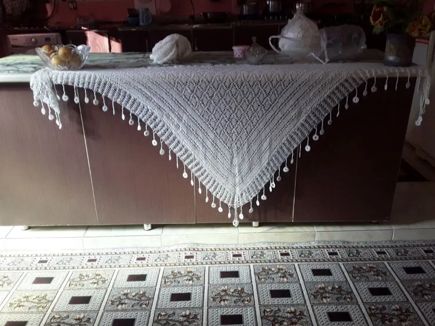 روسری محلی|لباس|رودسر, |دیوار