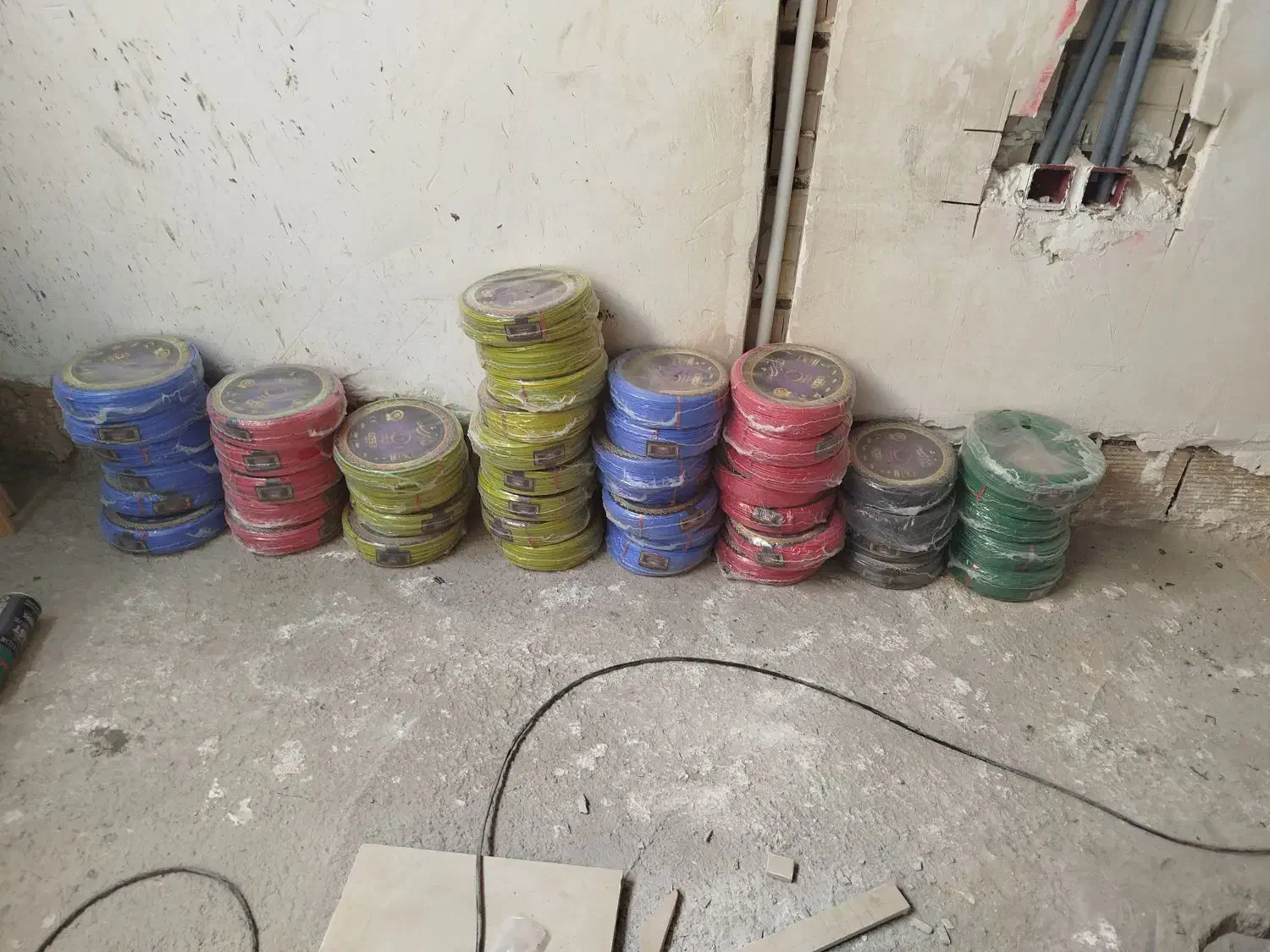 برق کار ساختمان صف تا صد اتصالی نصبیجات سیم کشی|خدمات پیشه و مهارت|مشهد, فلسطین|دیوار