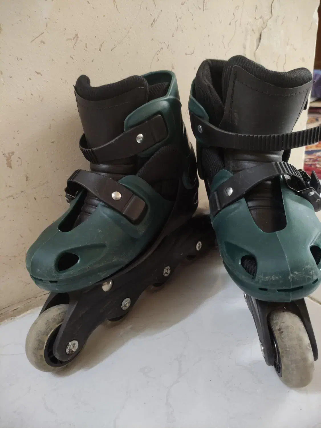 کفش اسکیت|دوچرخه، اسکیت، اسکوتر|کاشان, میدانگاه آقا|دیوار