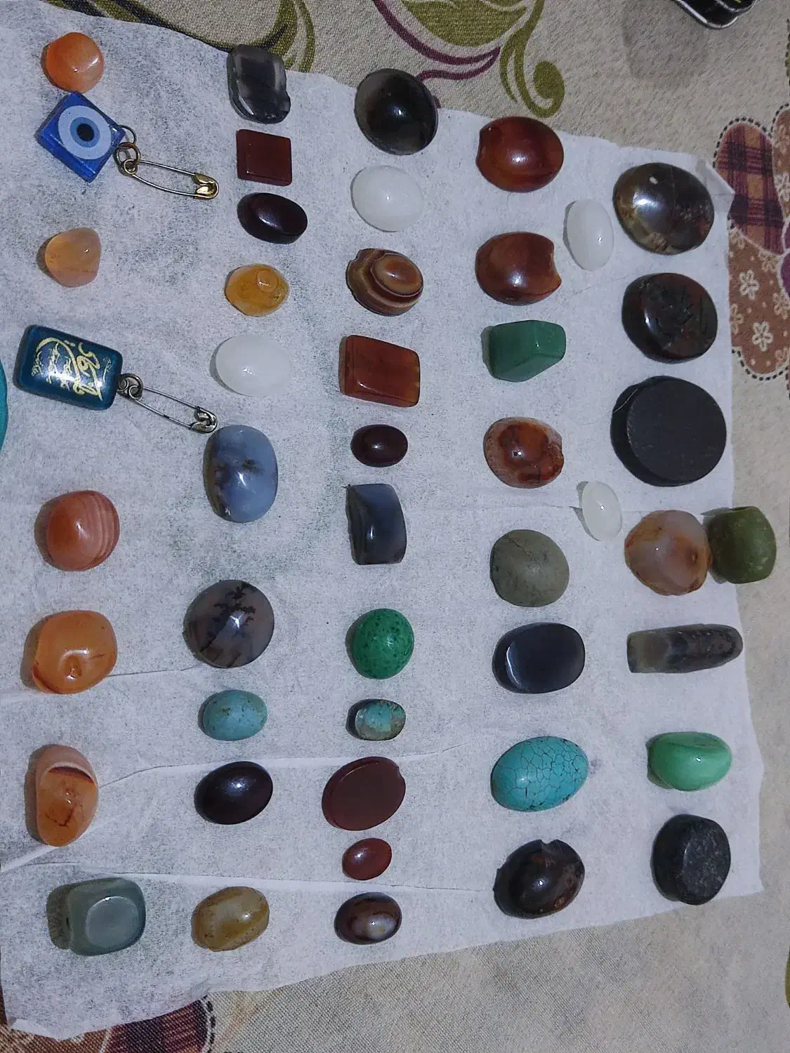 سنگ مهره نگین|کلکسیون اشیاء عتیقه|شیراز, سعدیه شمالی|دیوار