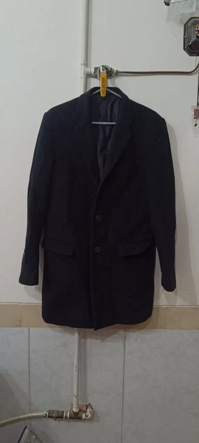 پالتو|لباس|خرم بید, |دیوار